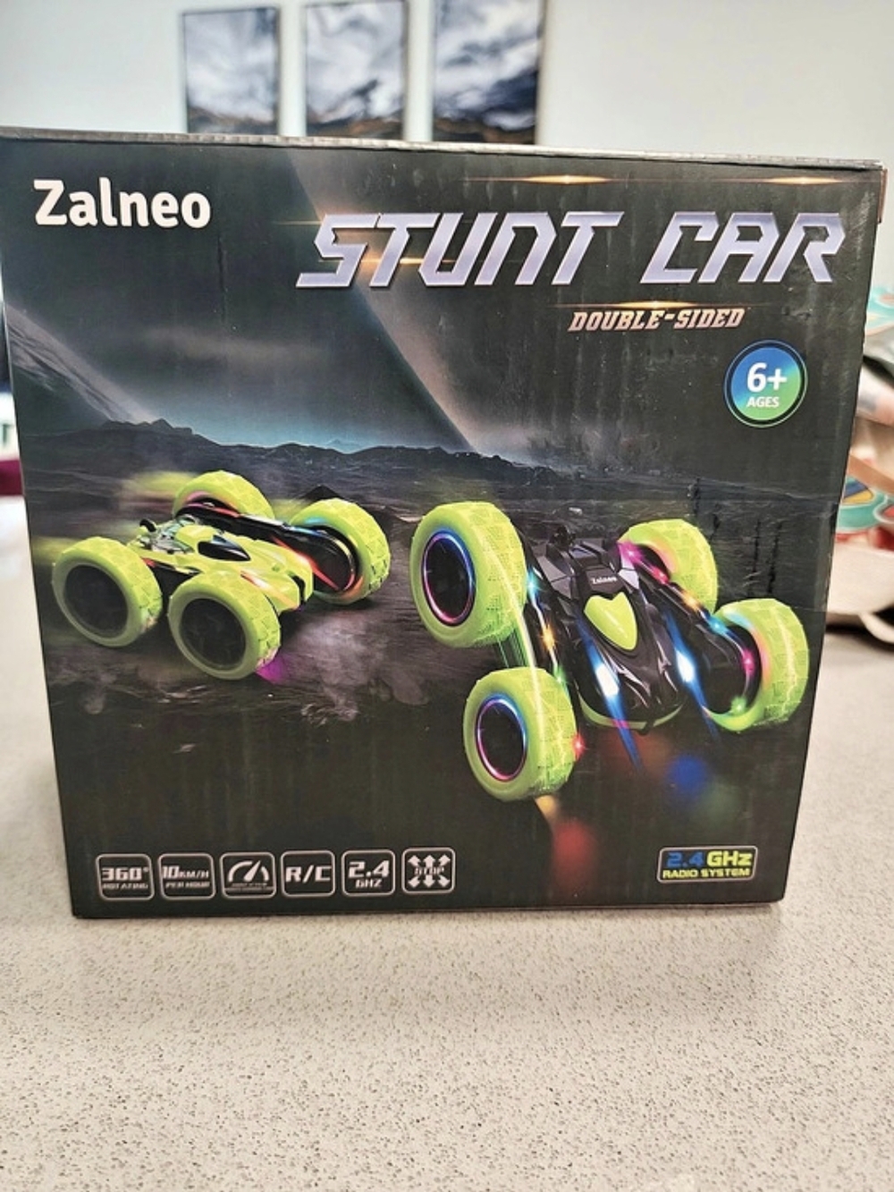 Zalneo Remote Control Stunt Car 4WD 360° Flip Double-Sided RC Car 4WD
